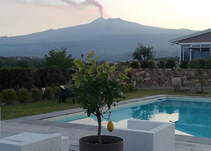 别墅 Mida 卡拉塔比亚诺